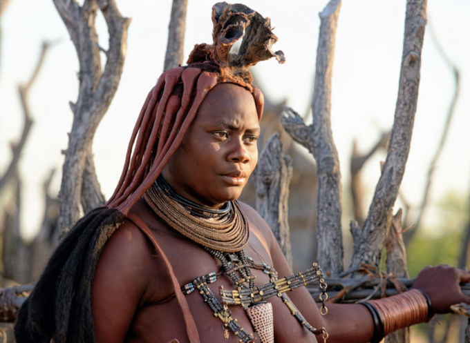 Himba vrouw in Namibie