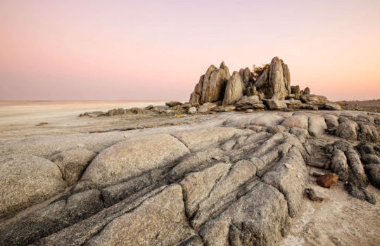 Rotsformatie in het Makgadikgadi National Park