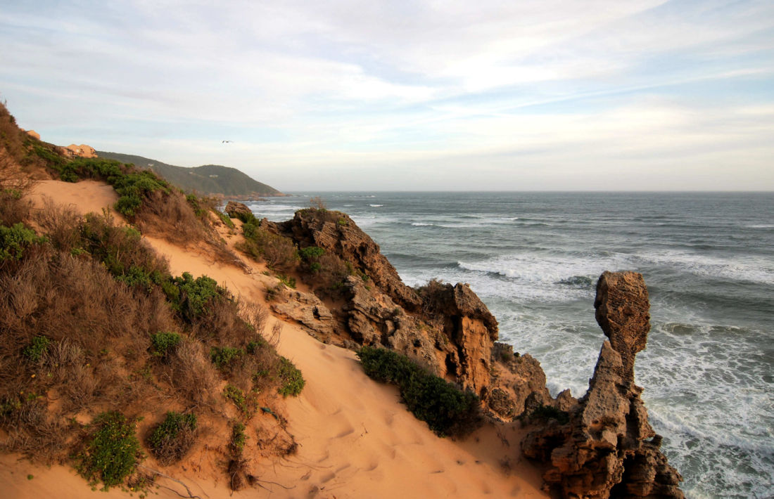 Strand in de Tuinroute in Zuid-Afrika