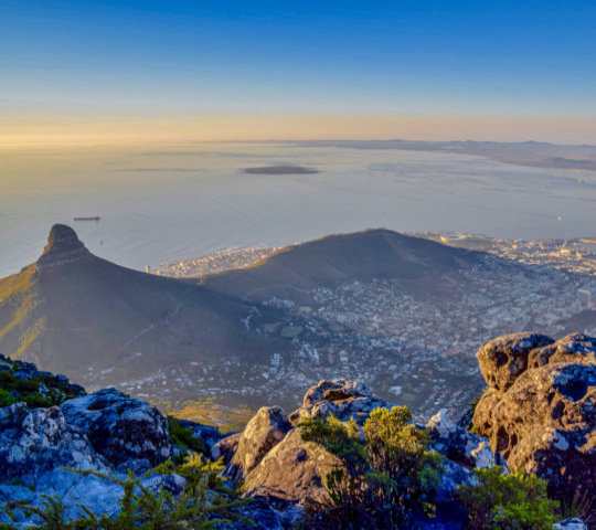 Uitzicht op Kaapstad vanaf Tafelberg