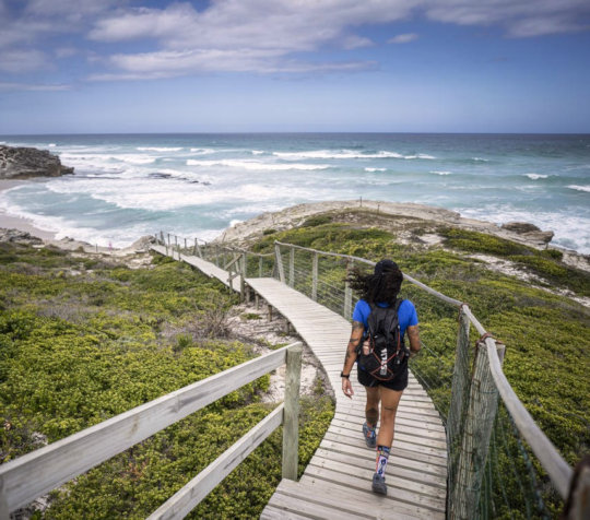 Wandeling langs de kust bij De Hoop Nature Reserve in Zuid Afrika