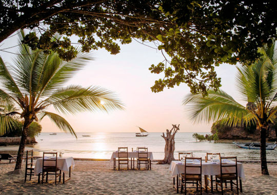 Diiner aan het strand bij Chuini Zanzibar Lodge