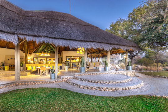 Mushara Bush Camp bij Etosha National Park