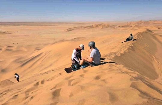 Sandboarden in de duinen bij Swakopmund activiteiten